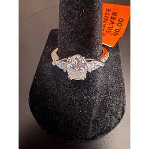 NEW Sz. 8 - 2.0ct Moissanite 925 Sterling 3 Stoned Ring